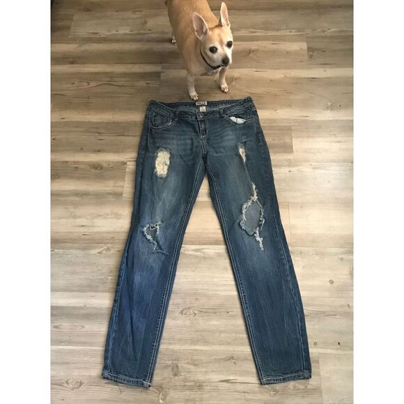 Cute Distressed Mudd Denim Jeans Juniors Sz 11 - Picture 1 of 2